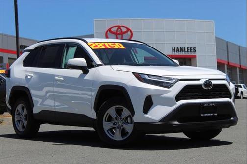 2023 Toyota RAV4 XLE