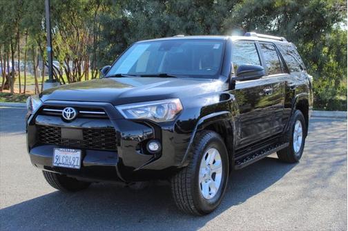 2024 Toyota 4Runner SR5
