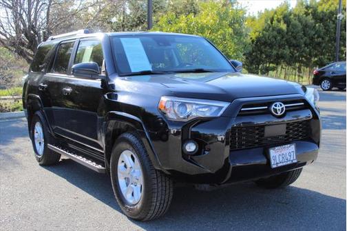 2024 Toyota 4Runner SR5