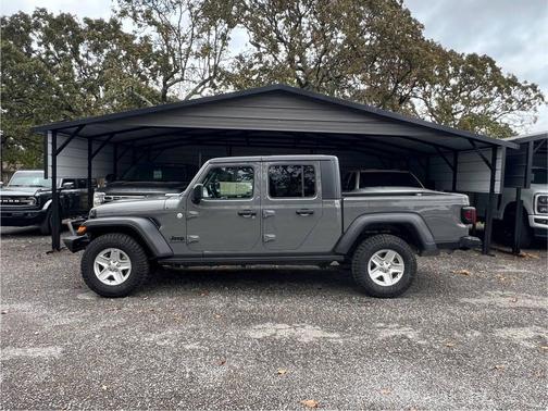 2020 Jeep Gladiator Sport S