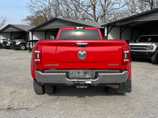 2021 RAM 3500 Laramie Crew Cab 4x4 8' Box