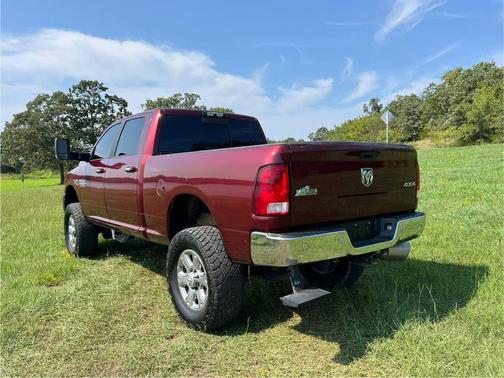 2017 RAM 2500 Big Horn Crew Cab 4x4 6'4' Box