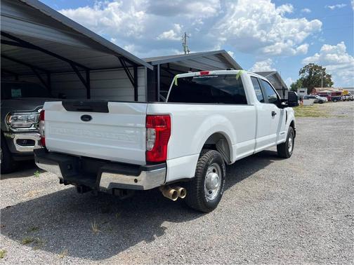 2022 Ford F-350 XL