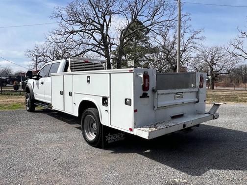 2018 Ford F-450 4X4 4dr Crew Cab 179.8 203.8 in. WB