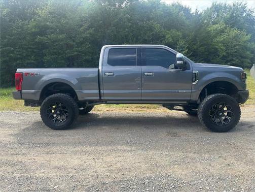2022 Ford F-250 Platinum