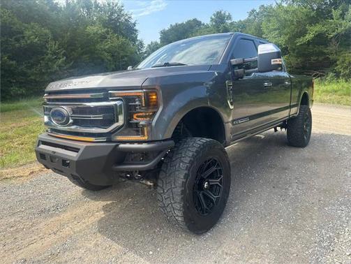 2022 Ford F-250 Platinum