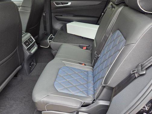 2026 Volkswagen Atlas Cross Sport 2.0T SEL Premium