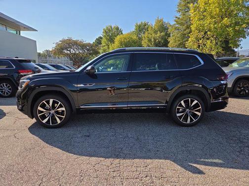 2026 Volkswagen Atlas 2.0T SEL Premium R-Line 4MOTION