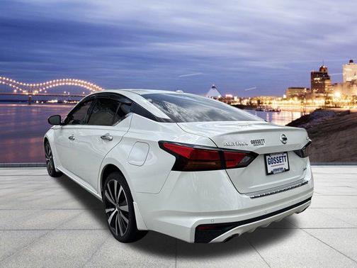 2022 Nissan Altima Platinum Intelligent AWD