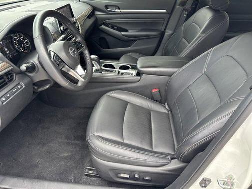2022 Nissan Altima Platinum Intelligent AWD