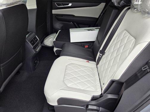 2026 Volkswagen Atlas Cross Sport 2.0T SEL Premium