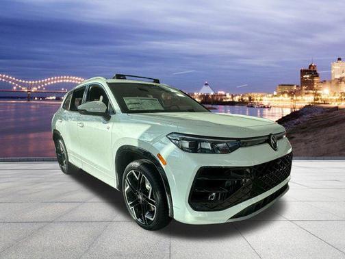 2026 Volkswagen Tiguan 2.0T SEL R-Line 4MOTION