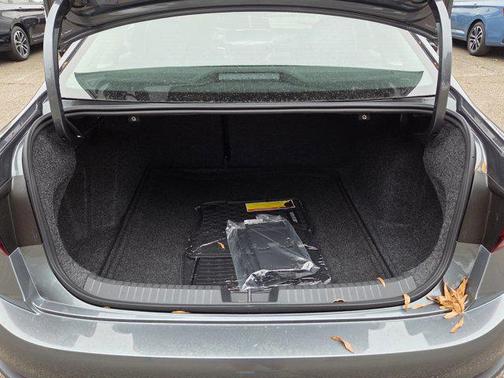 2026 Volkswagen Jetta 1.4T SE