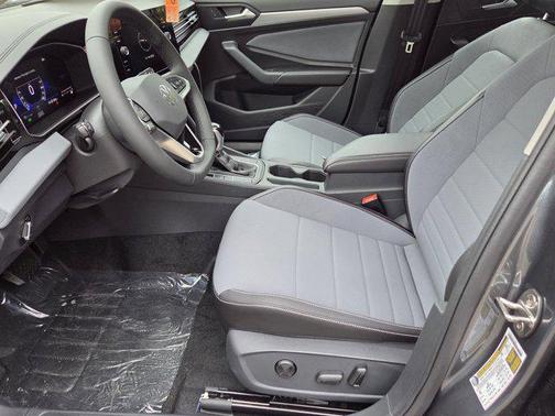 2026 Volkswagen Jetta 1.4T SE