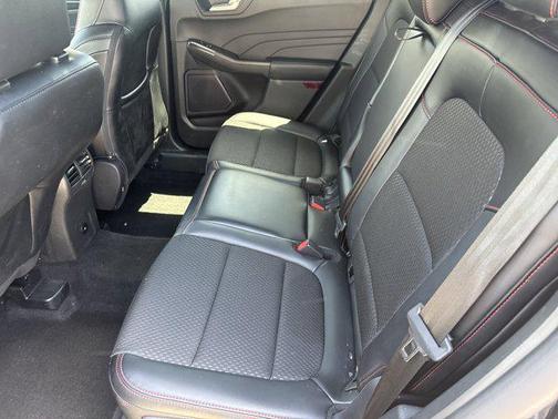 '' 2025 Ford Escape ST-Line