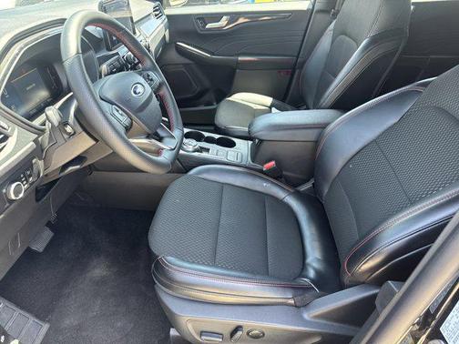 '' 2025 Ford Escape ST-Line