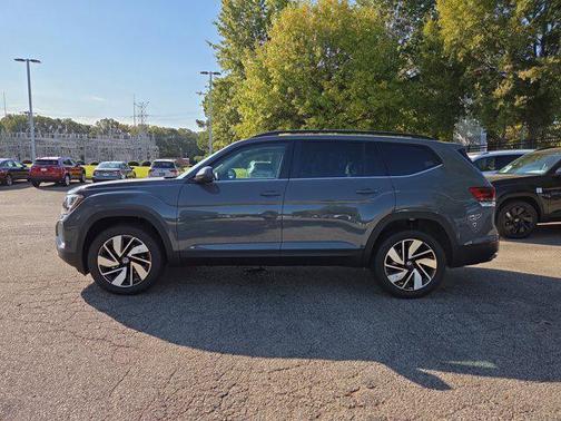 2026 Volkswagen Atlas 2.0T SE w/Technology 4MOTION