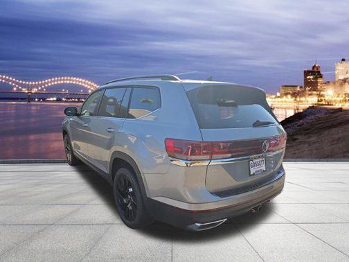 2026 Volkswagen Atlas 2.0T SE w/Technology 4MOTION