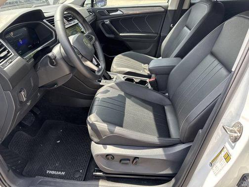 2024 Volkswagen Tiguan 2.0T SE 4MOTION