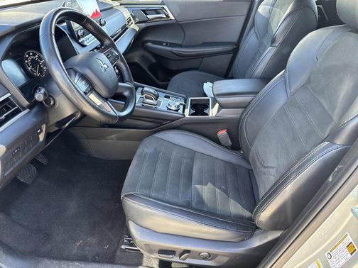 2024 Mitsubishi Outlander SE 2.5 S-AWC