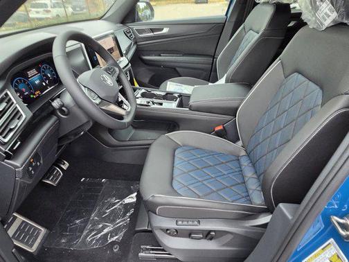 2026 Volkswagen Atlas Cross Sport 2.0T SEL Premium