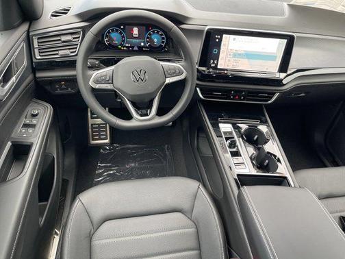 2024 Volkswagen Atlas Cross Sport 2.0T SEL