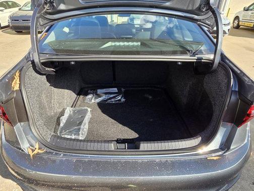 2026 Volkswagen Jetta 1.4T SE