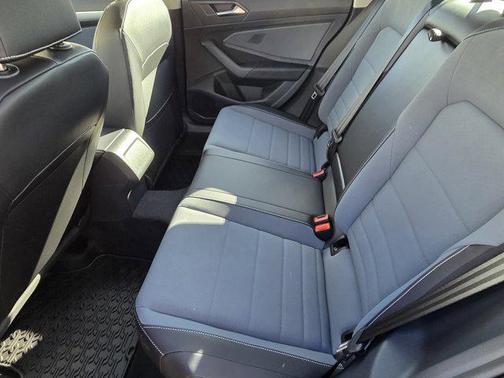 2026 Volkswagen Jetta 1.4T SE