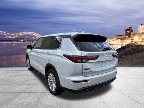 2024 Mitsubishi Outlander ES 2.5 2WD