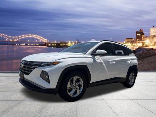 White Pearl 2024 Hyundai TUCSON SEL