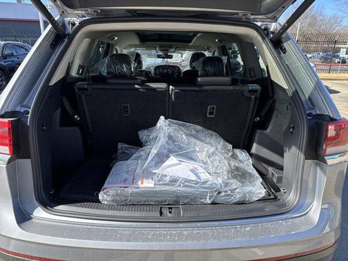2025 Volkswagen Atlas 2.0T SEL