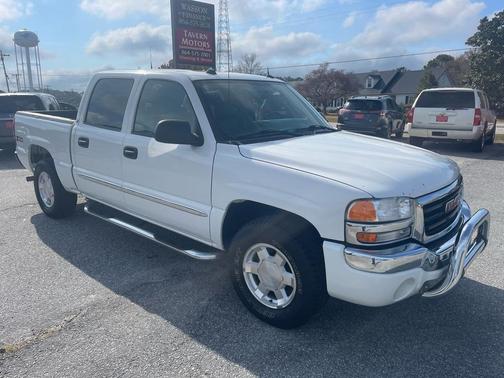 2004 GMC Sierra 1500 SLT Crew Cab