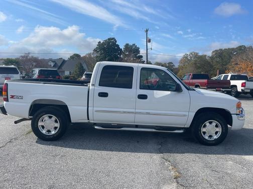 2004 GMC Sierra 1500 SLT Crew Cab