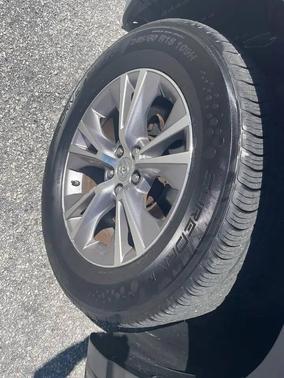 Predawn Gray Mica 2014 Toyota Highlander LE Plus