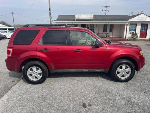 2009 Ford Escape XLT