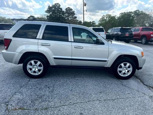 2009 Jeep Grand Cherokee Laredo