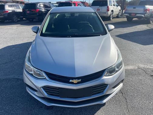 2018 Chevrolet Cruze LS