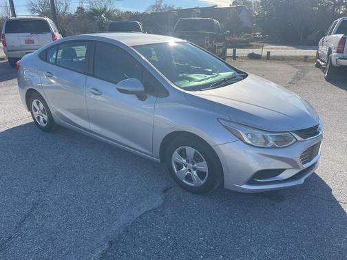 2018 Chevrolet Cruze LS