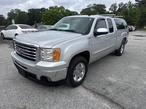 Pure Silver Metallic 2010 GMC Sierra 1500 SLE