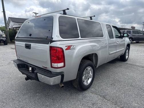 Pure Silver Metallic 2010 GMC Sierra 1500 SLE
