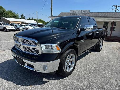 Black Clearcoat 2014 RAM 1500 Laramie
