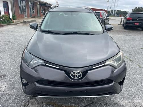 2016 Toyota RAV4 XLE