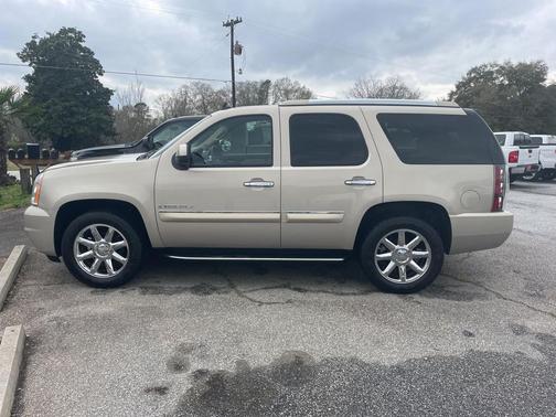 2008 GMC Yukon Denali