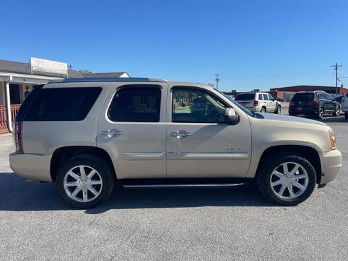 2008 GMC Yukon Denali