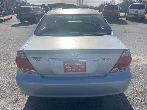 2006 Toyota Camry LE