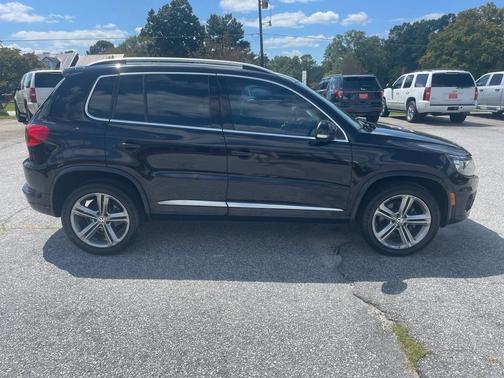 2017 Volkswagen Tiguan 2.0T Sport