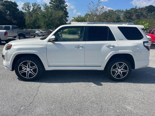 2017 Toyota 4Runner SR5