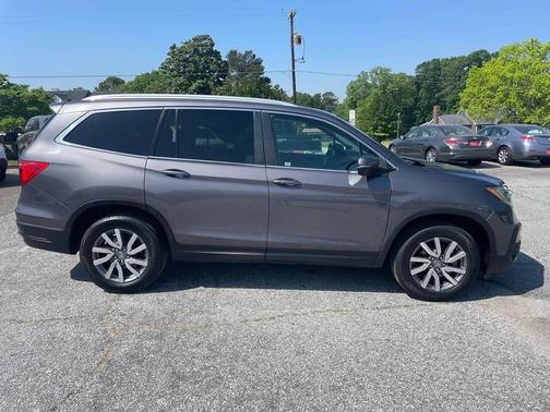 Modern Steel Metallic 2019 Honda Pilot EX-L