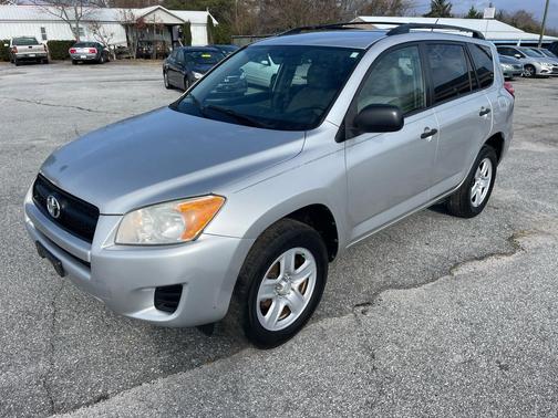 2009 Toyota RAV4 Base