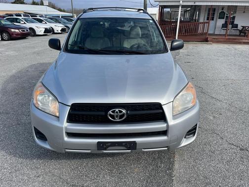 2009 Toyota RAV4 Base